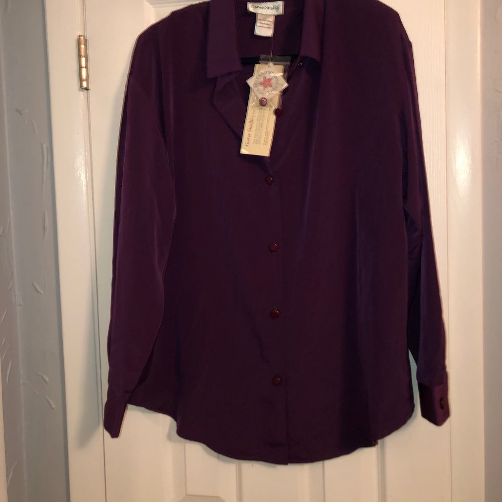 NWT Graver Studio Women's Blouse Size L Plum